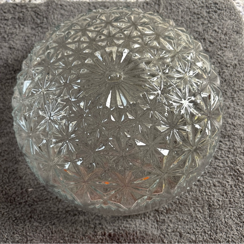 Vtg Starburst Pressed Glass Flush Mount Ceiling Light Globe Shade 5 1/2 Inside